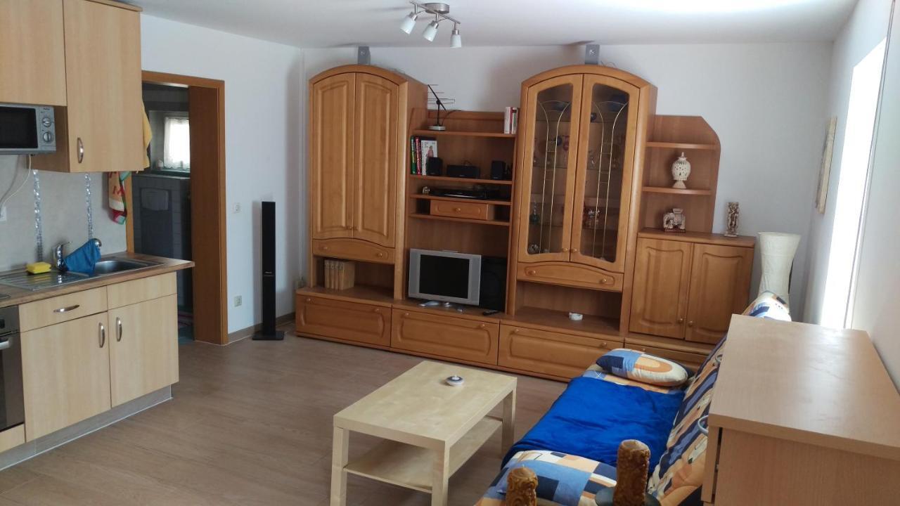 سوهل Ferienwohnung Fliederweg المظهر الخارجي الصورة